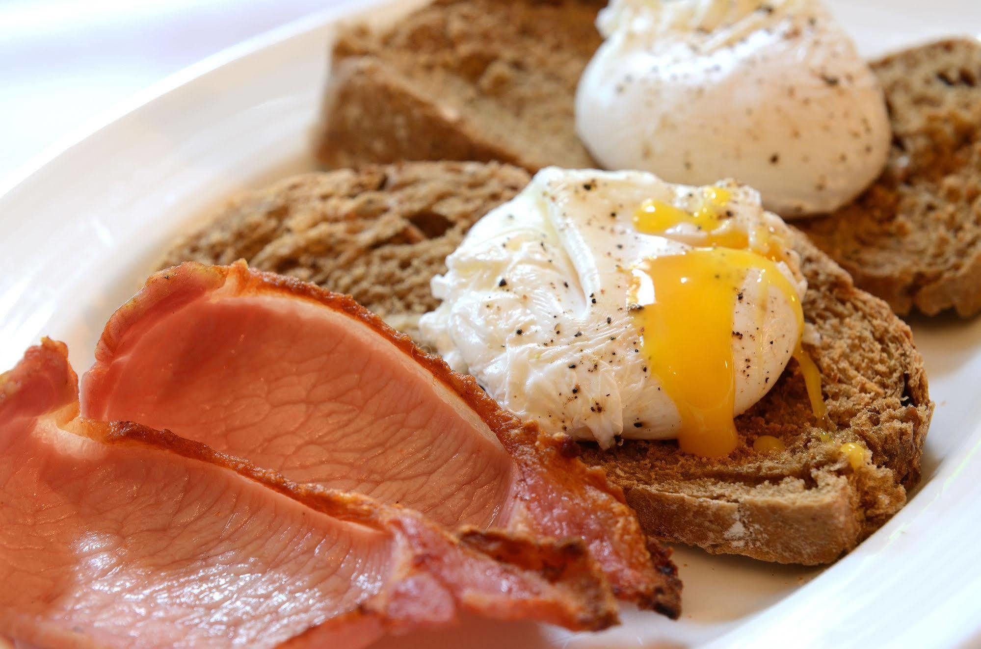 Crosby Bed & Breakfast 펜리스 외부 사진